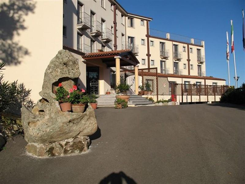 Hotel San Trano Luogosanto Εξωτερικό φωτογραφία