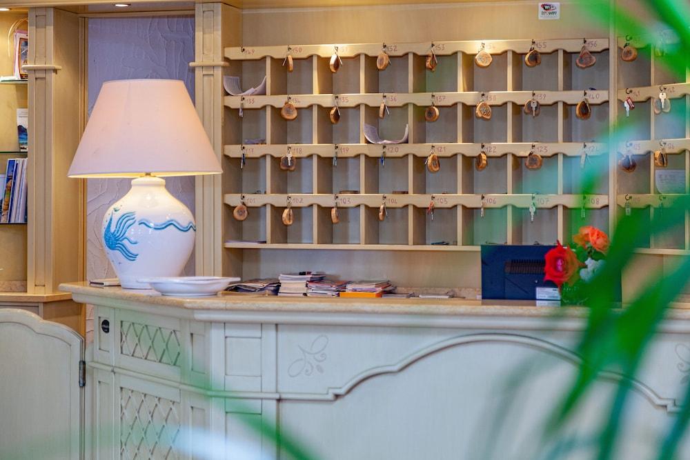 Hotel San Trano Luogosanto Εξωτερικό φωτογραφία