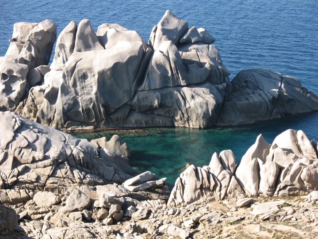 Hotel San Trano Luogosanto Εξωτερικό φωτογραφία