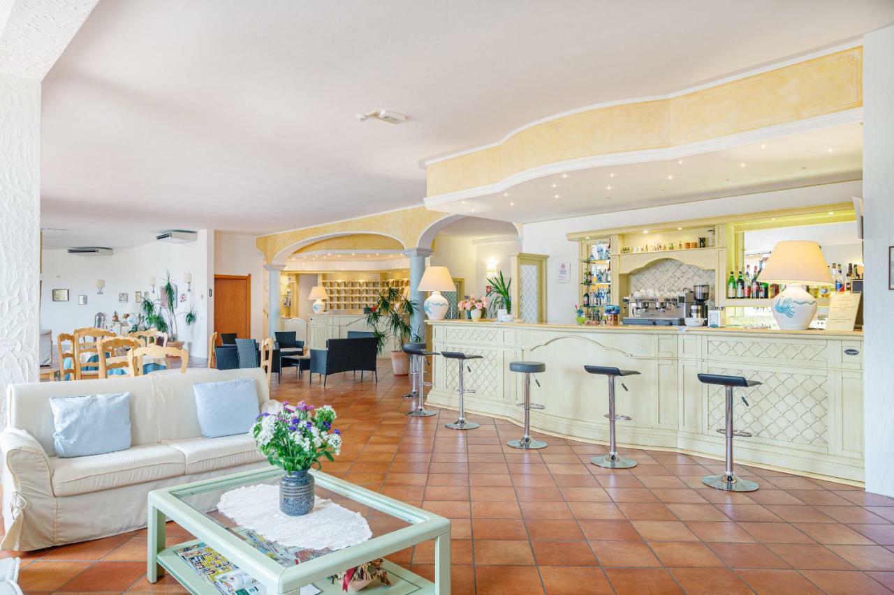 Hotel San Trano Luogosanto Εξωτερικό φωτογραφία