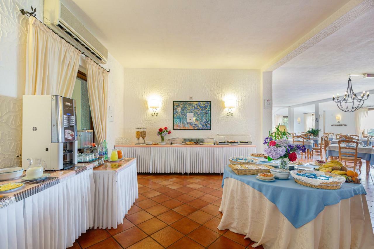 Hotel San Trano Luogosanto Εξωτερικό φωτογραφία